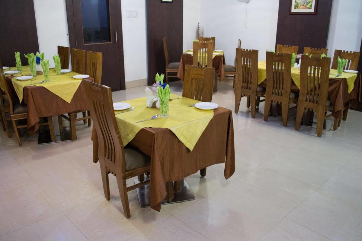 קוטאק Hotel Seetal מראה חיצוני תמונה