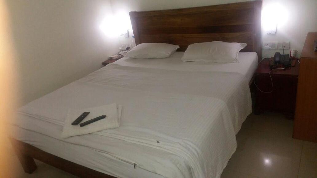 קוטאק Hotel Seetal מראה חיצוני תמונה